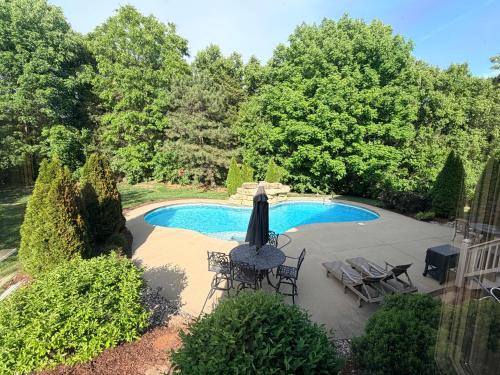 Overland Park House | World Cup Grand Retreat Overland Park