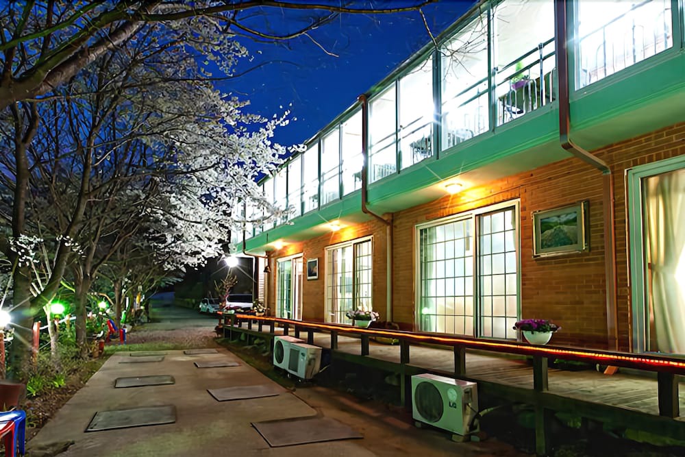 Yangpyeong Hotel | Yangpyeong to Stay in Pension