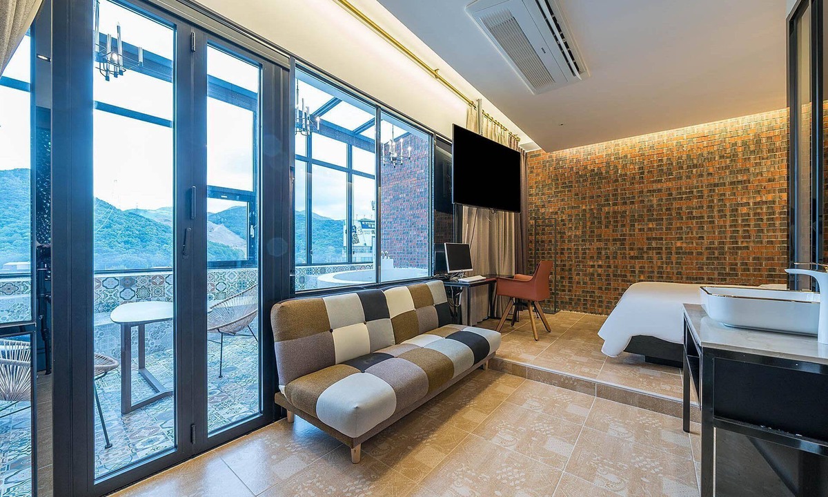 Yangsan Hotel | Yangsan Pyeongsan Den Bastar Hotel
