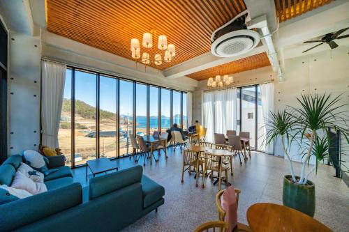 Yeosu House | Yeosu Secretgarden Pension
