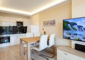 Amazing apartment in Binz with house sea view