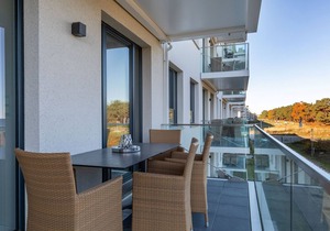 Apartment with sea view, 3 bedrooms and balcony