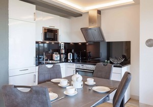 Beautiful apartment in Binz with outdoor swimming pool