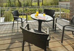 Bright, modern and stylish - apartment with south-facing balcony!