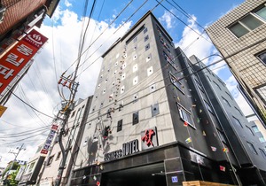 Jinju Hotel Hot