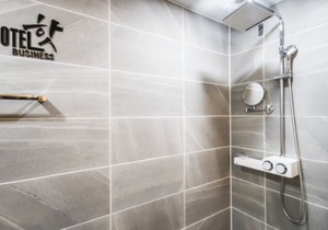 Jinju Hotel Hot