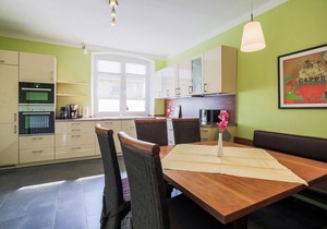 Vacation apartment/apartment for 10 guests with 220m² in Fehmarn (51637)