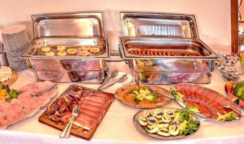 Stirin Hotel | Štiřínská stodola u Prahy