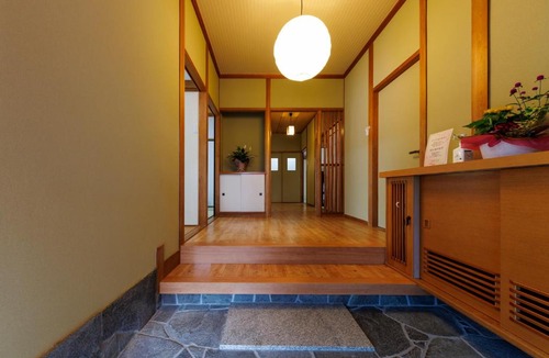 Hanzan Cho Higashi-Sakamoto Apartment | あかねや