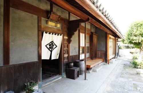 Tadotsu-cho House | 尾上邸 日本遺産の一棟貸し 離島の宿