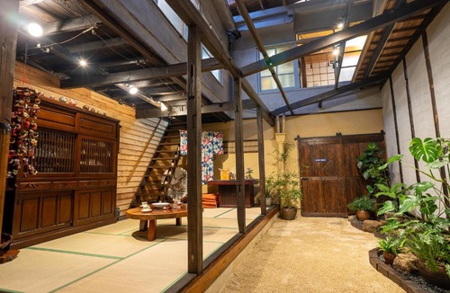 Onomichi Villa | 広島県尾道市中心部平地 瀬戸内 しまなみ海道拠点 尾道駅徒歩15分 Onomichi Tsubamedo 1日一組限定 一棟内2階貸切旅館 尾道つばめ堂