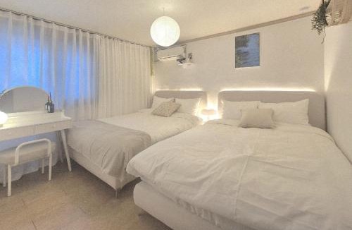 Hwayang-dong House | 건대입구역4분,성수,강남,뚝섬,콘서트,롯데월드,Netflix,감성2Room,최대인원6명