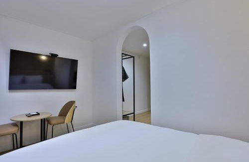 Gumi Hotel | 구미 브라운도트 옥계점
