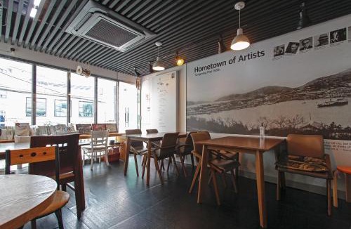 Chungmu Hostel | 다락방친구들