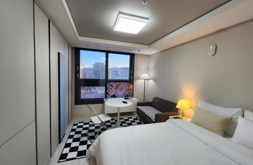 Seongnae-dong Apartment | 다온# 동성로 스타비앤비 레지던스