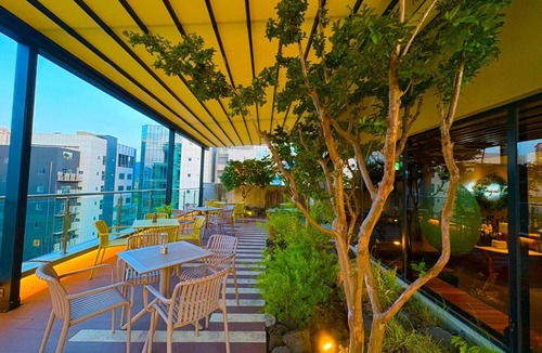 Gosan-dong Hotel | 대구 이스턴호텔 라이온즈파크점