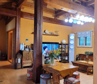 Pungsan Bed & Breakfast | 만소당
