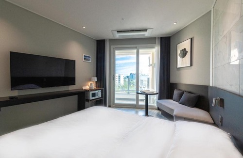 Sokcho Hotel | 모어댄 속초해변점