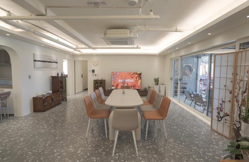 Seomyeon House | 부산 도심 속에서 바베큐와 노천탕을 즐길 수 있는 서면 독채 팬션