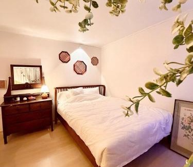 Haengun-dong Apartment | 서울스테이 여정