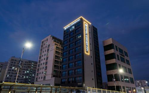 Pyeongtaek Hotel | 송탄 호텔 코너 인