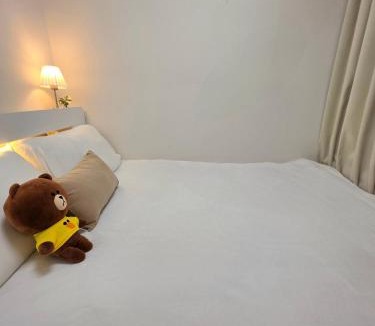 Euncheon-dong Apartment | 스테이 Stay - Bright Cozy House Seoul Local Stay