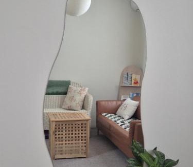 Suyeong-Gu Bed & Breakfast | 어게인수영