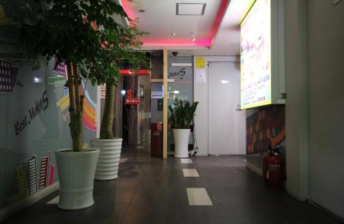 Geumjeong Hotel | 에스모텔