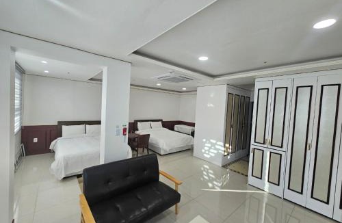 Gangseo Hotel | 인터시티365호텔