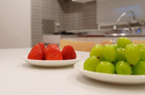 Seogang-dong Apartment | 홍대입구역, 홍대, 방 3개 욕실 2개, 호텔 침구, 10인 숙소, 넓은 거실, 가족여행, 세탁건조기, 평지
