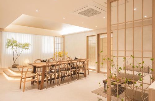 Busanjin Apartment | 희희喜喜, 서면역 도보 2분, 침대7개,16명 단체숙소,자쿠지,3박이상 픽업, 5박이상 픽드랍서비스