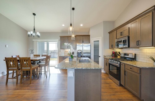 Alamosa House | < 1 Mi to Rio Grande Trails: Quiet Alamosa Escape