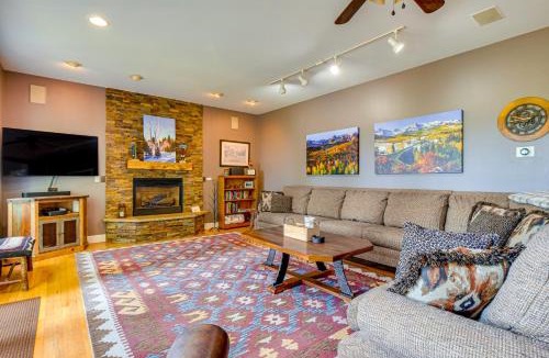 Warrior's Mark House | 1 Mi to Ski Lift: Mtn-View Breck Home w/Hot Tub!