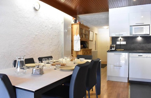 Meribel Centre Apartment | 100m from resort center, 4th floor, balcony, tv, 75m², Méribel
