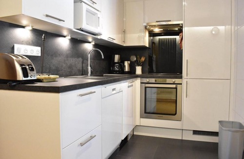 Meribel Centre Apartment | 100m from resort center, 4th floor, balcony, tv, 75m², Méribel