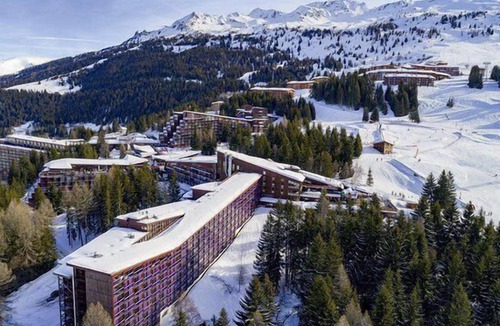 Arc-1800 Apartment | 100m from resort center, 6th floor, view firs, balcony, tv, 25m², Les Arcs