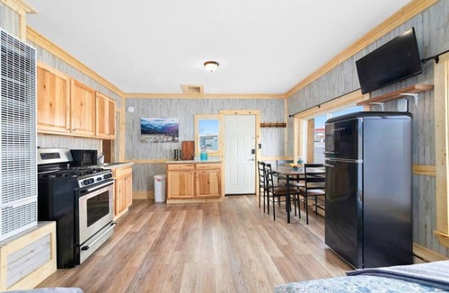 Leadville Apartment | 12Private Room with Kitchen Dog Friendly Leadville