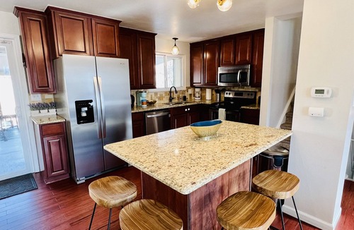Lamar Heights Area House | 15 min drive to Mile High! Sleeps 12!