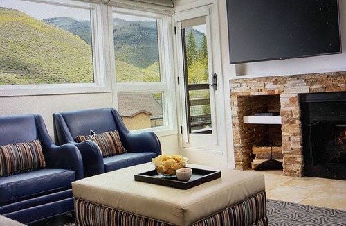 Highland Meadows Villa | 1BR, 2Bth Suite, ski-in/out, plenty of amenities, heated yr round pool, jacuzzi.