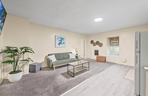 St. Joseph Apartment | 1BR Queen Retreat First Floor Ease & Comfort Wi-Fi
