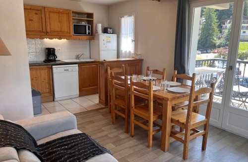 Saint-Gervais-les-Bains Apartment | 1st floor, swimming pool, balcony, tv, ski locker, 40m², Saint Gervais