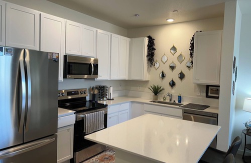 Greeley House | 2-bed townhome in Evans with all the amenities! 1 hour to Boulder for Sundance!