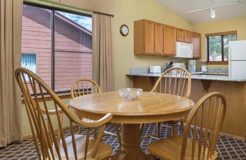 Pagosa Springs Condo | 2 Bedroom -2 Bath- 3 Beds at the Beautiful Club Wyndham in