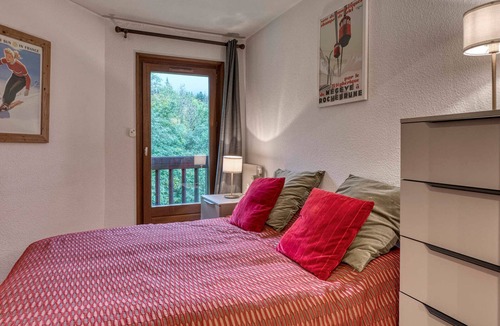 Megeve Apartment | 2-Bedroom Apartment Megève, South Balcony, Parking, Wifi