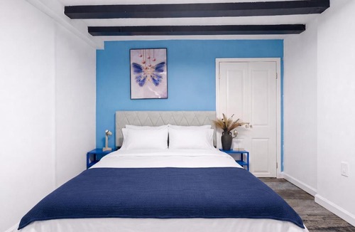 Sheepshead Bay Apartment | 2 Bedroom Beach Front Gem