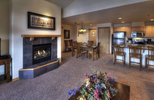 Four O'Clock Resort | 2 Grand Timbet Lodge Resort, Ski/In/out, Pool, Hot tub
