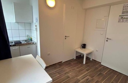 Ludwigsvorstadt-Kliniken Hostel | 2-Rent Group Hostel Apartments SEN14