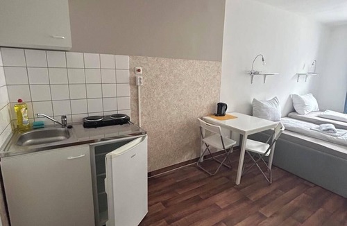 Ludwigsvorstadt-Kliniken Hostel | 2-Rent Group Hostel Apartments SEN14