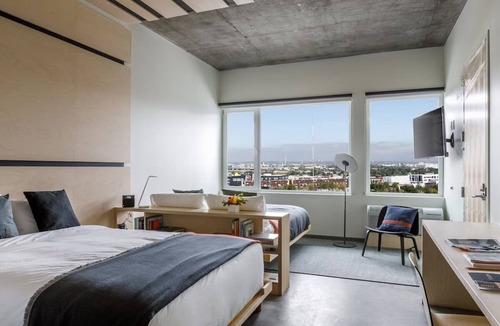 River North Art District Hotel | 2 Rooms at Boutique Hotel w/Artsy Decor, Cozy Furnishings & Japanese Tubs