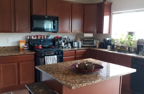 Thornton House | 2-story, 4 bedroom, 2.5 bath furnished home in Thornton Colorado